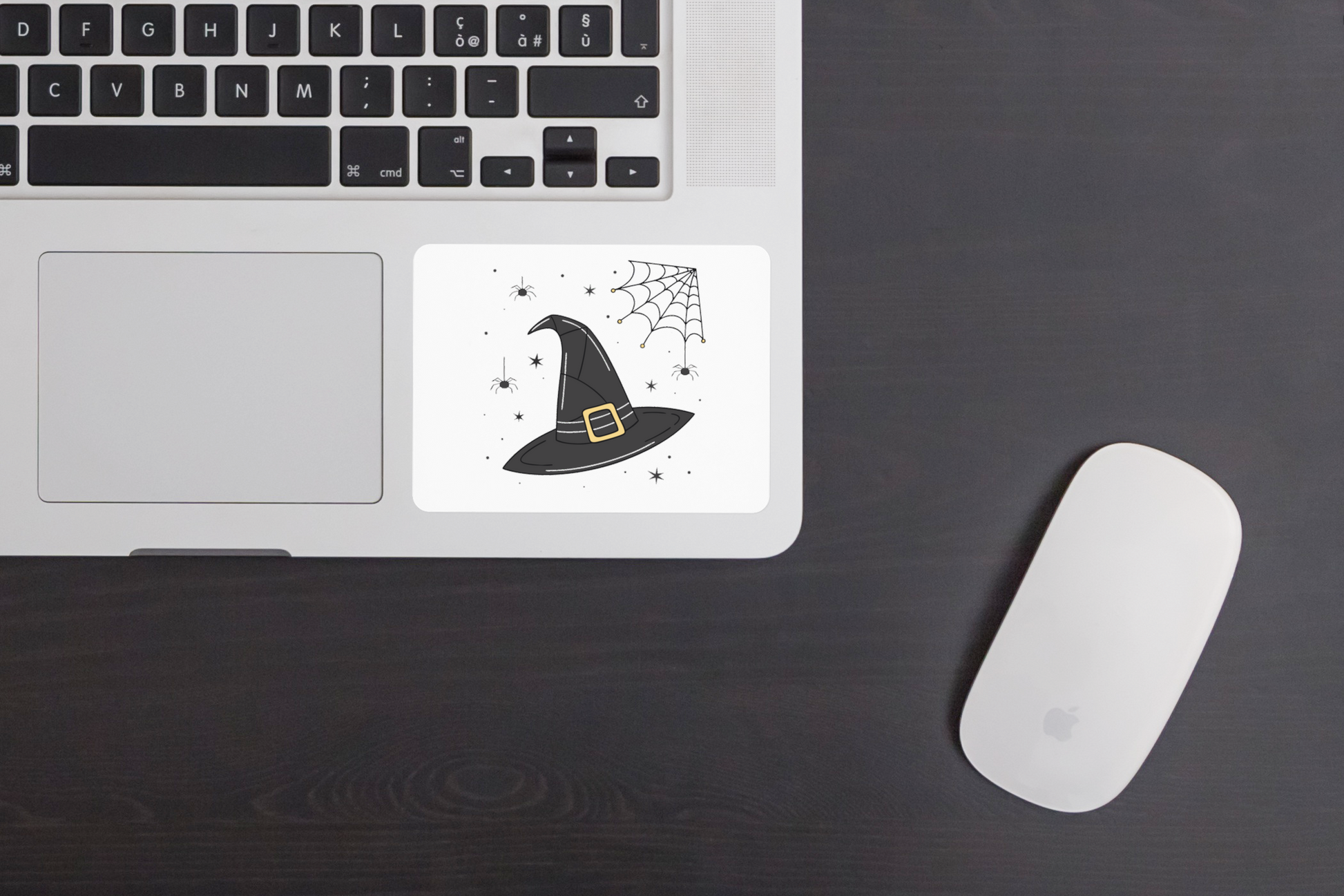 Sticker au style Halloween avec chapeau de sorcière et toile d'araignée effrayante