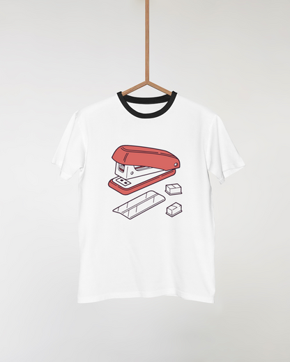 T-shirt avec agrafeuse dessinée style bureau créatif