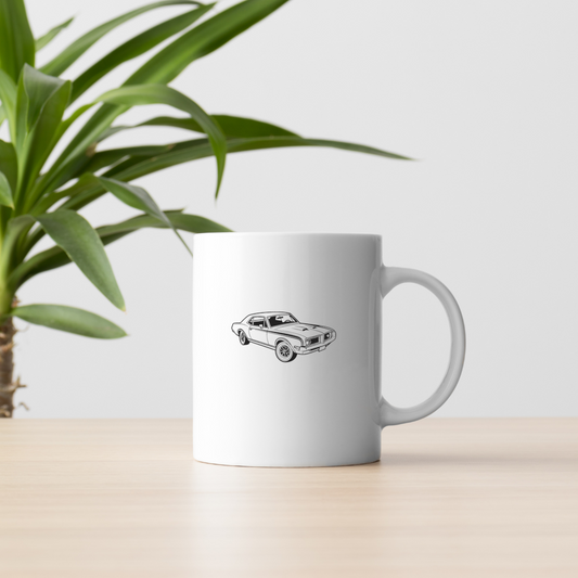 Design vintage du Mercury Cougar 1967 sur tasse pour déco rétro.