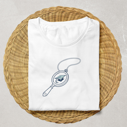 T-shirt avec icône loupe élégante pour une touche éducation inspirante