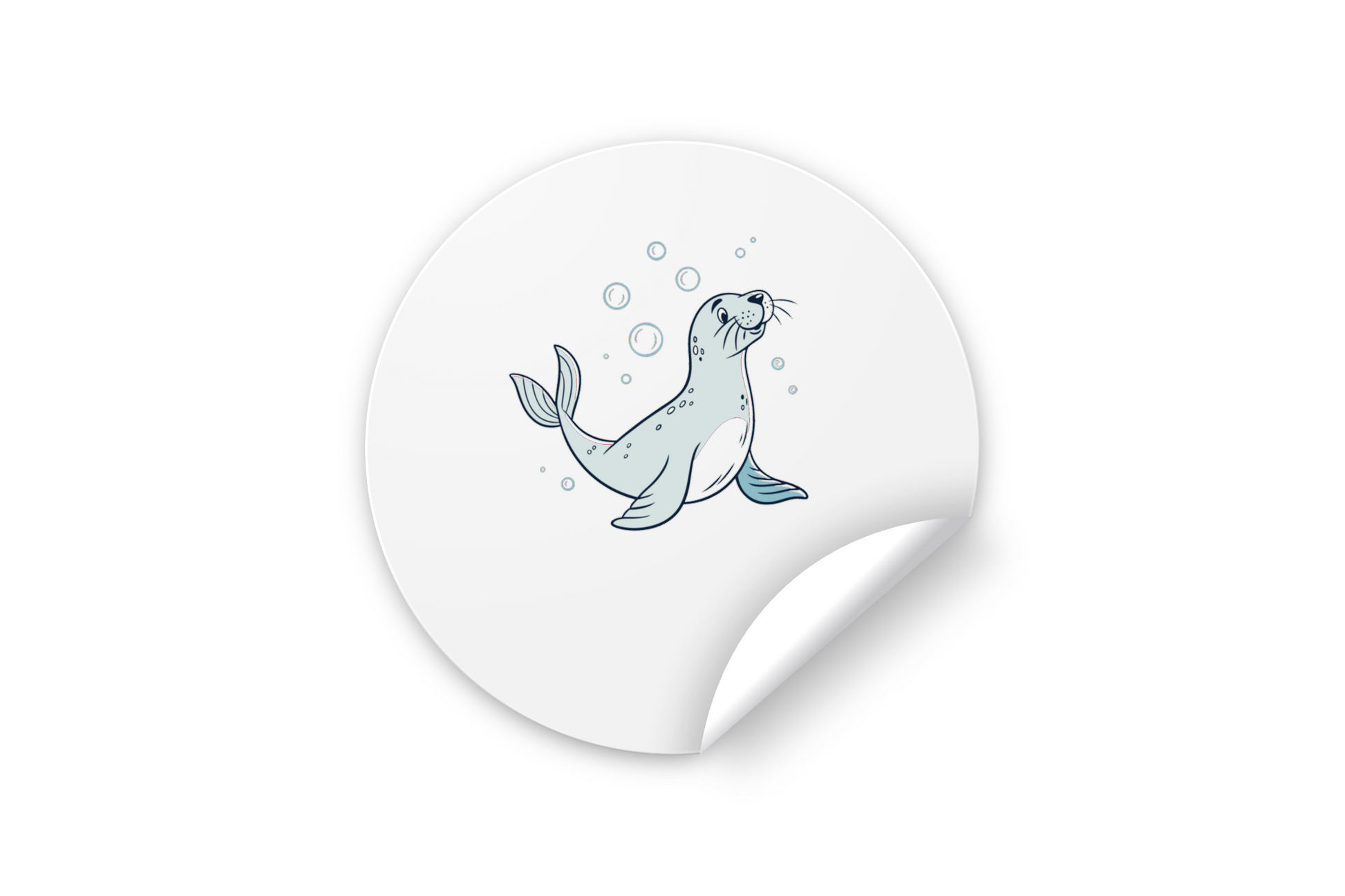 Sticker charmant avec un phoque joueur entouré de bulles marines propice à l'évasion