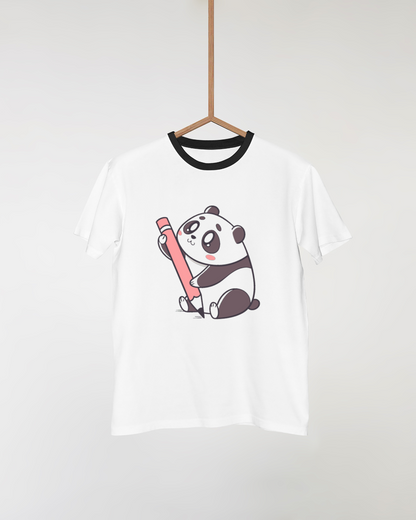 T-shirt créatif mettant en valeur un panda joyeux dans un style pastel élégant