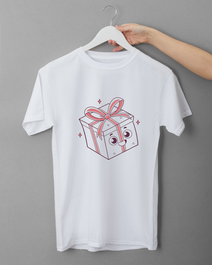 T-shirt illustré boîte cadeau kawaii