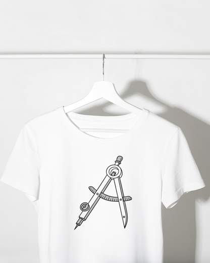 T-shirt éducatif avec compas en style vectoriel tendance et moderne