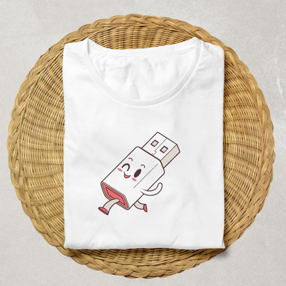 T-shirt avec icône joyeuse et ludique de clé USB en promenade