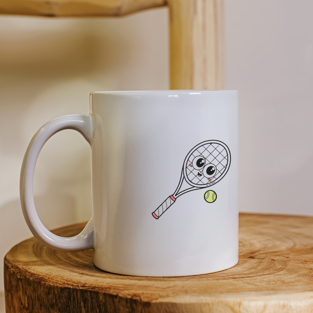 Mug avec raquette joyeuse et balle ludique pour amateurs de sport amusant