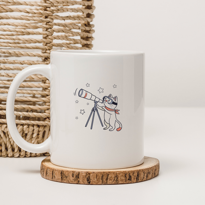Mug avec dessin élégant de chat regardant les étoiles dans un style astronomique