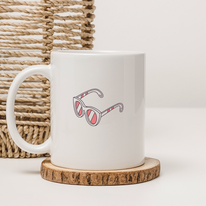 Mug avec design rétro de lunettes de soleil éclatantes pour vacances d'été
