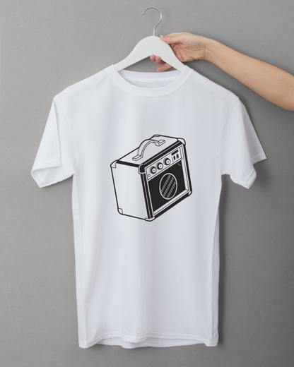 T-shirt avec amplificateur vintage au design musical rétro, idéal pour les mélomanes