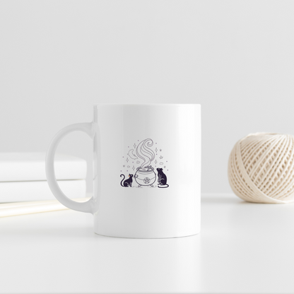 Mug avec chats curieux sur fond magique style sorcellerie