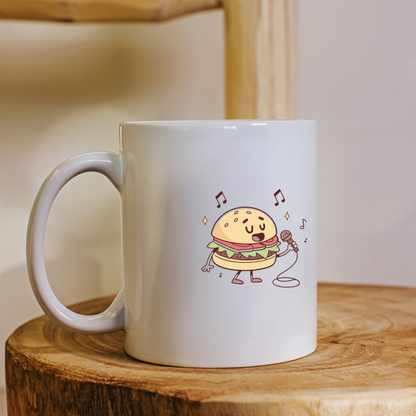 Mug stylé avec un décor gourmand illustrant un joyeux burger chanteur