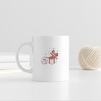 Mug festif avec chien curieux sous un coffret étoilé pour cadeaux amusants