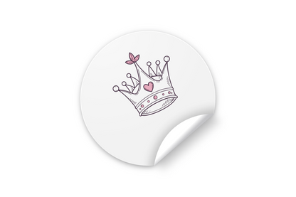 Sticker kawaii de couronne, parfait pour personnalisation et créations.