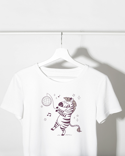 T-shirt amusant avec zèbre dansant disco coloré dans un style ludique et animalier