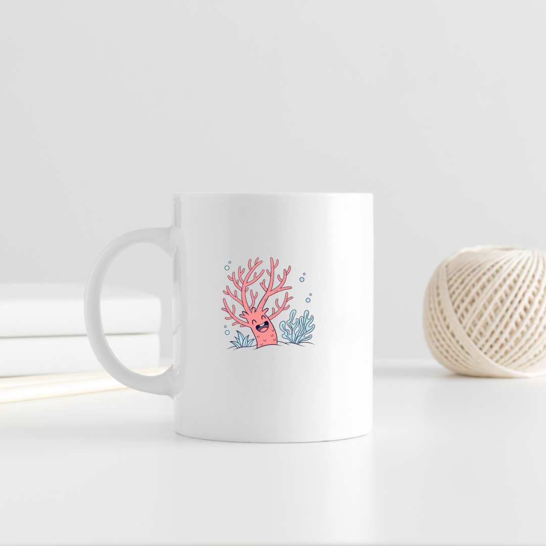 Mug décoré d'un corail joyeux animé style cartoon sur le thème marin
