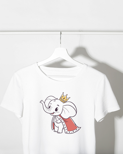 T-shirt décoré d’un éléphant en roi souriant au style kawaii, idéal pour enfants