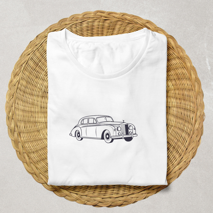 T-shirt avec illustration de voiture rétro en style classique.