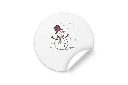 Sticker festif montrant un bonhomme de neige joyeux dans un décor hivernal enchanté