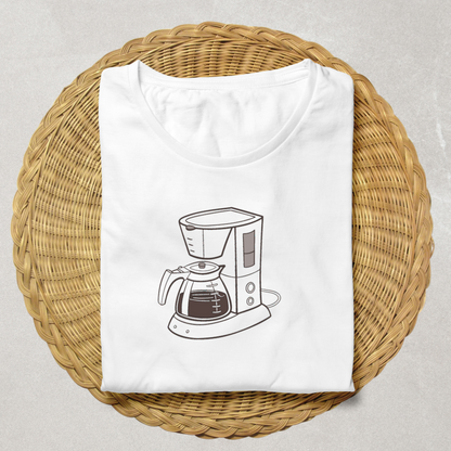 T-shirt avec icône ludique de cafetière en action style doodle ambiance matinale