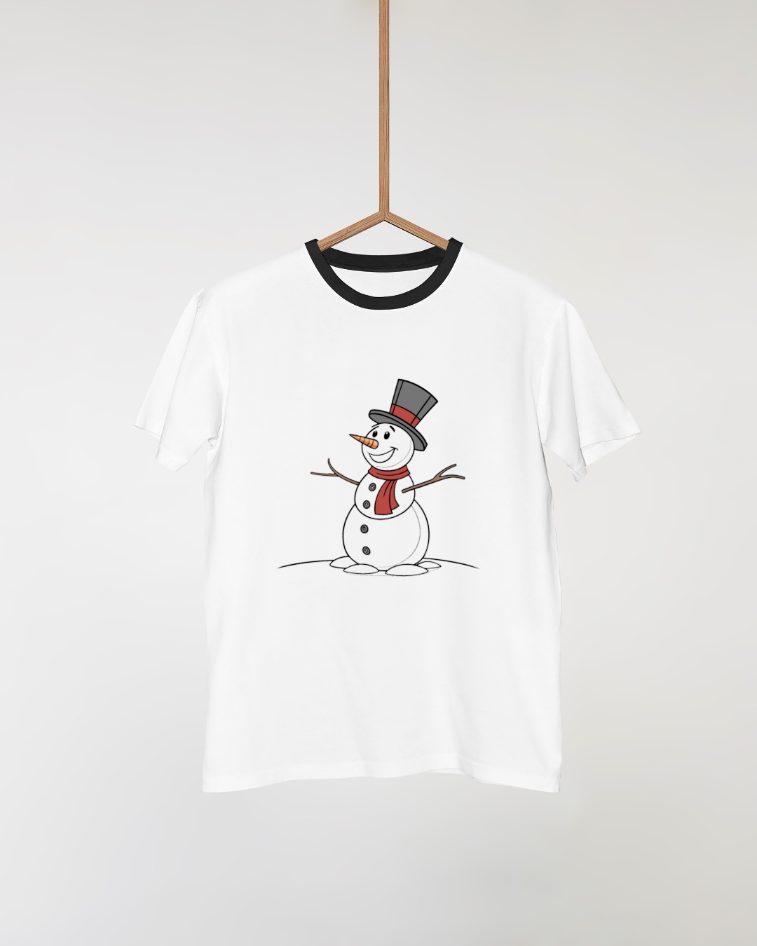 T-shirt avec un bonhomme de neige joyeux en style cartoon pour l'hiver enchanteur