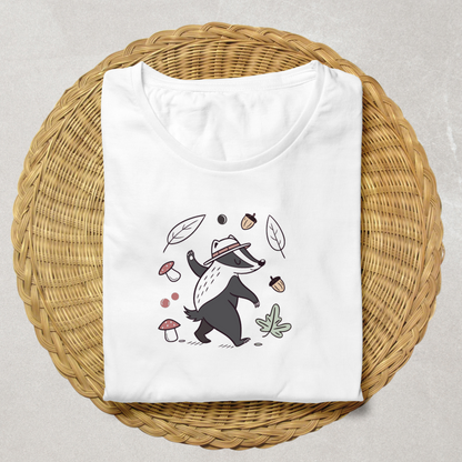 T-shirt tendance avec blaireau stylisé dansant, parfait pour un look nature dynamique