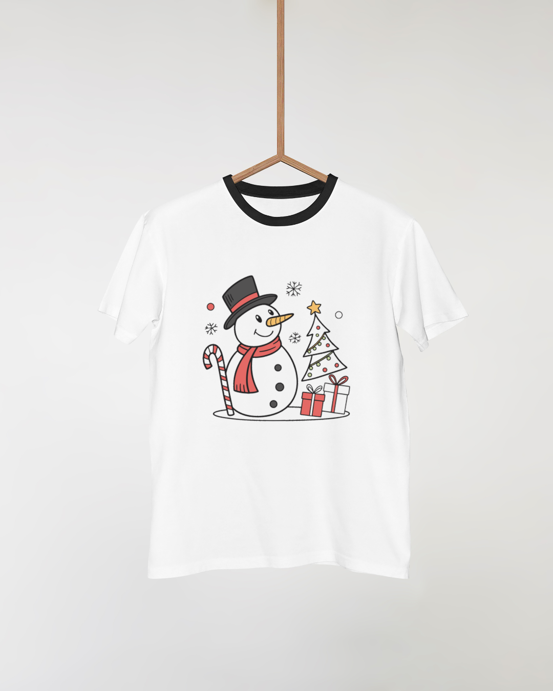 T-shirt festif avec un bonhomme de neige joyeux parfait pour célébrer Noël