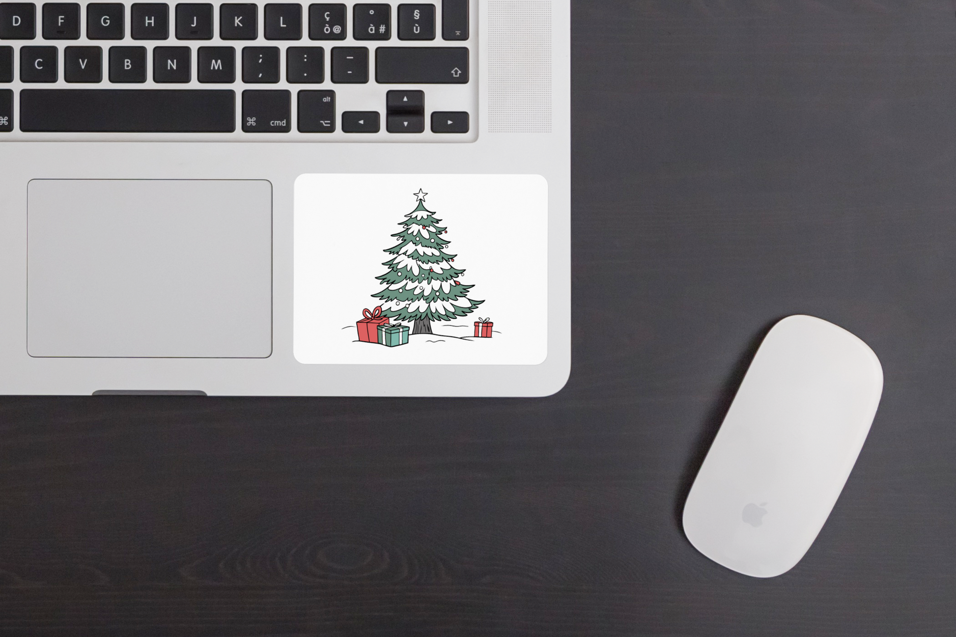 Sticker festif avec sapin enchanté et cadeaux, idéal pour l'esprit de Noël