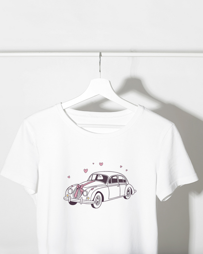 Illustration sur t-shirt 'Just Married' pour look rétro