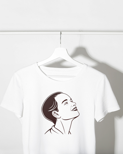 T-shirt avec portrait souriant en style vectoriel élégant pour un look créatif
