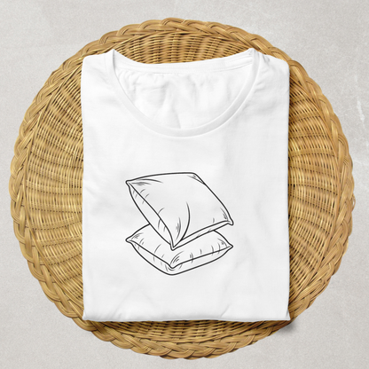 T-shirt avec dessin doodle de coussins empilés, idéal pour une déco cosy
