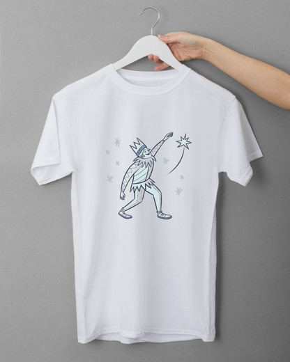 T-shirt avec design pastel d'un roi étoilé souriant, style conte enchanté