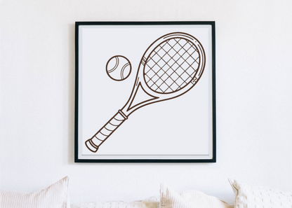 Cadre décoratif sportif avec une raquette de tennis reposant dans un style minimaliste