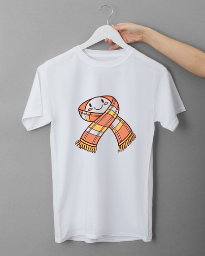 T-shirt décoré d'une écharpe kawaii souriante sur le thème hivernal