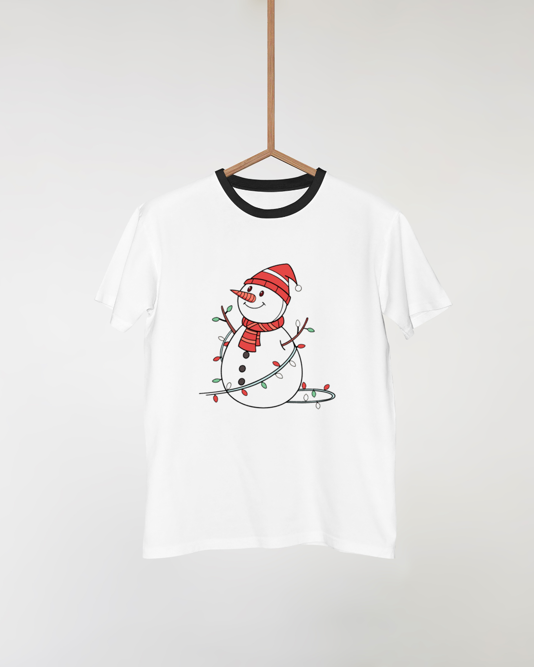 T-shirt avec un bonhomme de neige festif pour égayer l'esprit de Noël