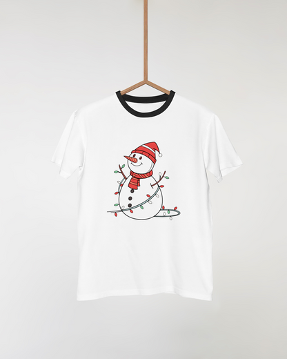T-shirt avec un bonhomme de neige festif pour égayer l'esprit de Noël