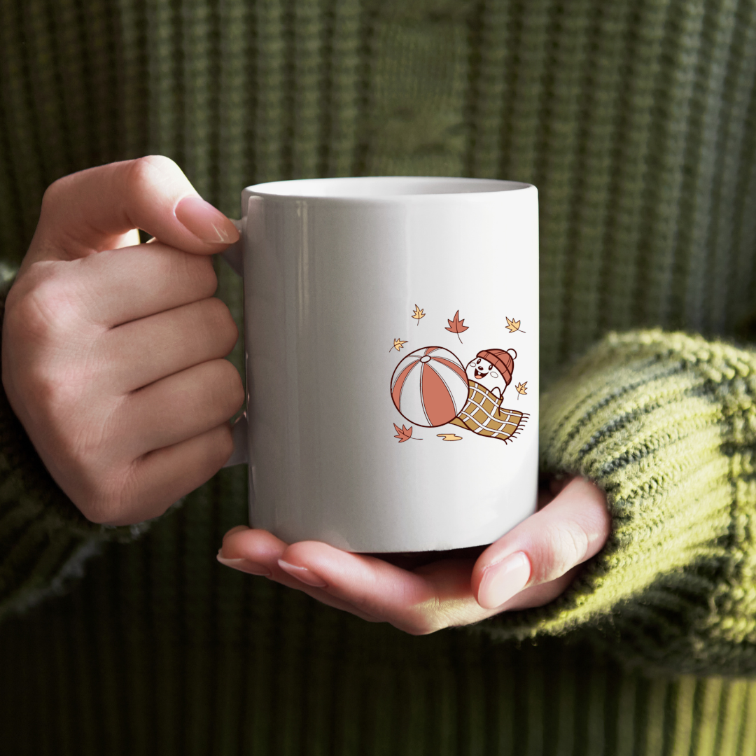 Mug affichant un écureuil joyeux et ballon dans un style minimaliste automnal