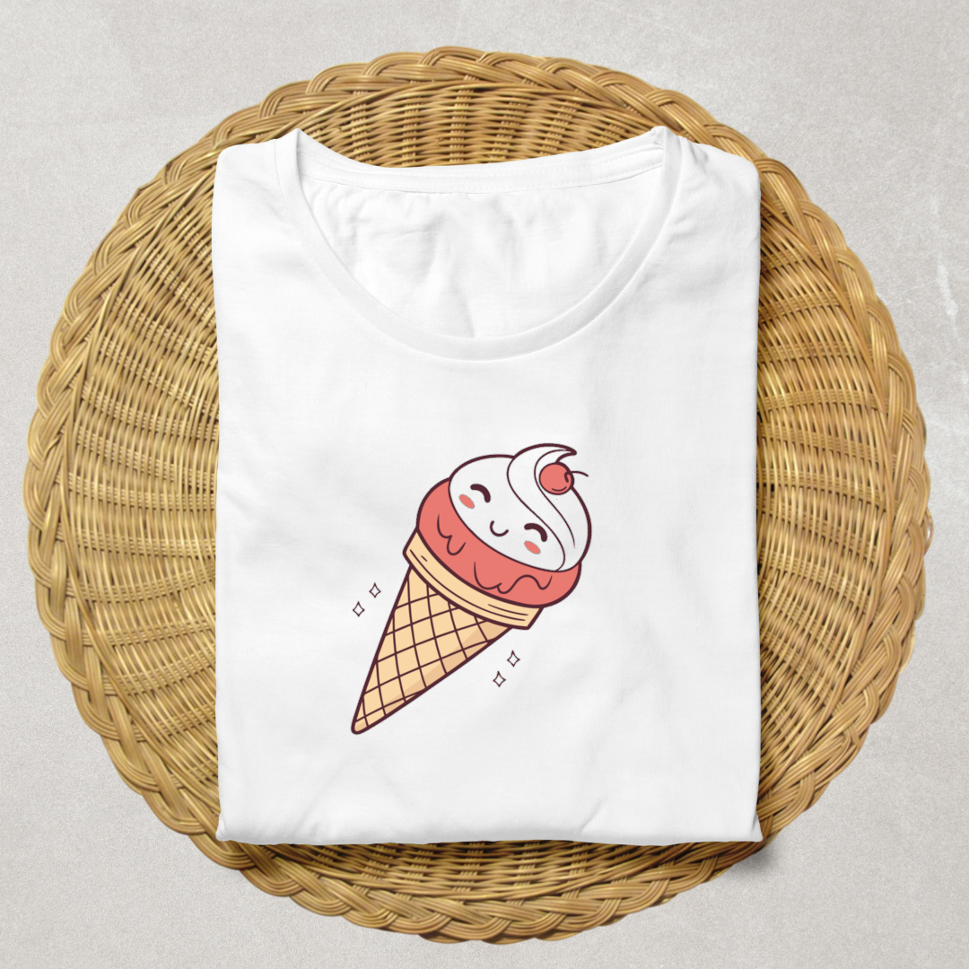 T-shirt animé d'un cône de glace souriant en doodle affichant une touche de gourmandise
