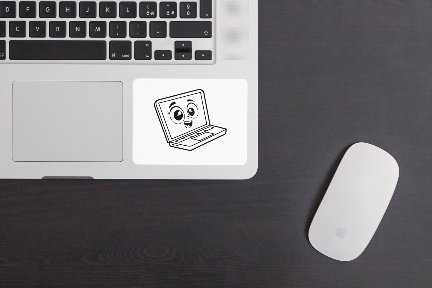 Sticker avec icône de laptop joyeux sur fond minimaliste pour école créative