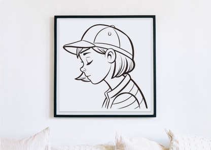 Cadre avec fille en casquette, sourire serein, design minimaliste et ambiance détente