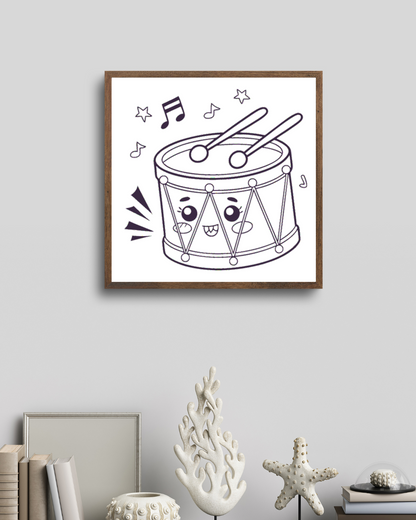 Bébé tambour kawaii encadré pour une décoration murale amusante et douce.