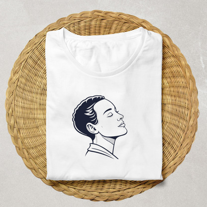 T-shirt avec design vectoriel élégant et visage paisible
