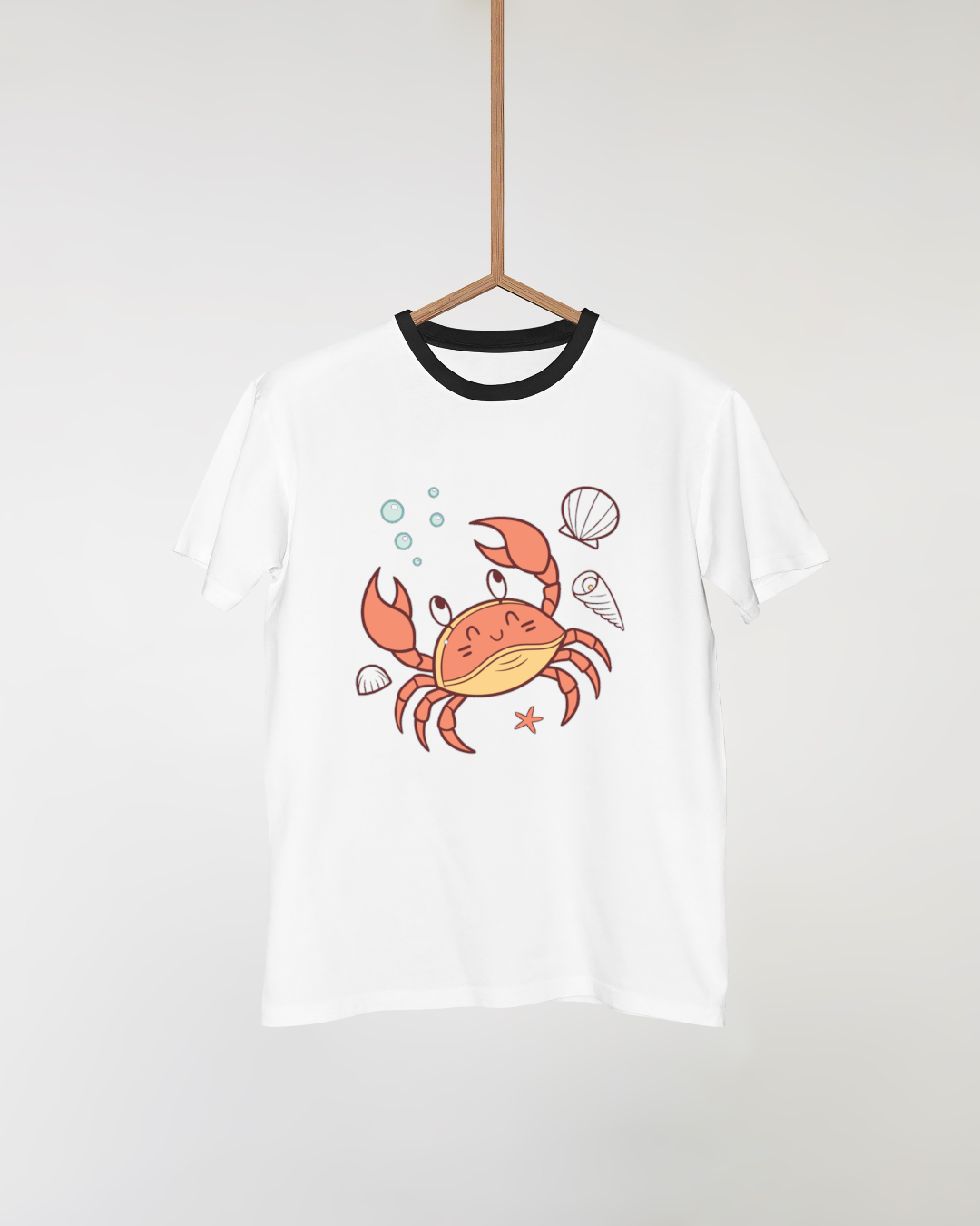 T-shirt avec crabe joyeux pastel en ambiance sous-marine pour une aventure océane