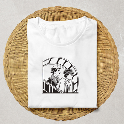 T-shirt vintage avec illustration années 20, apportant un style unique et intemporel.