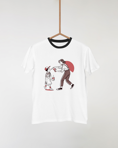T-shirt personnalisé avec motif rétro de serveuse, style nostalgique.
