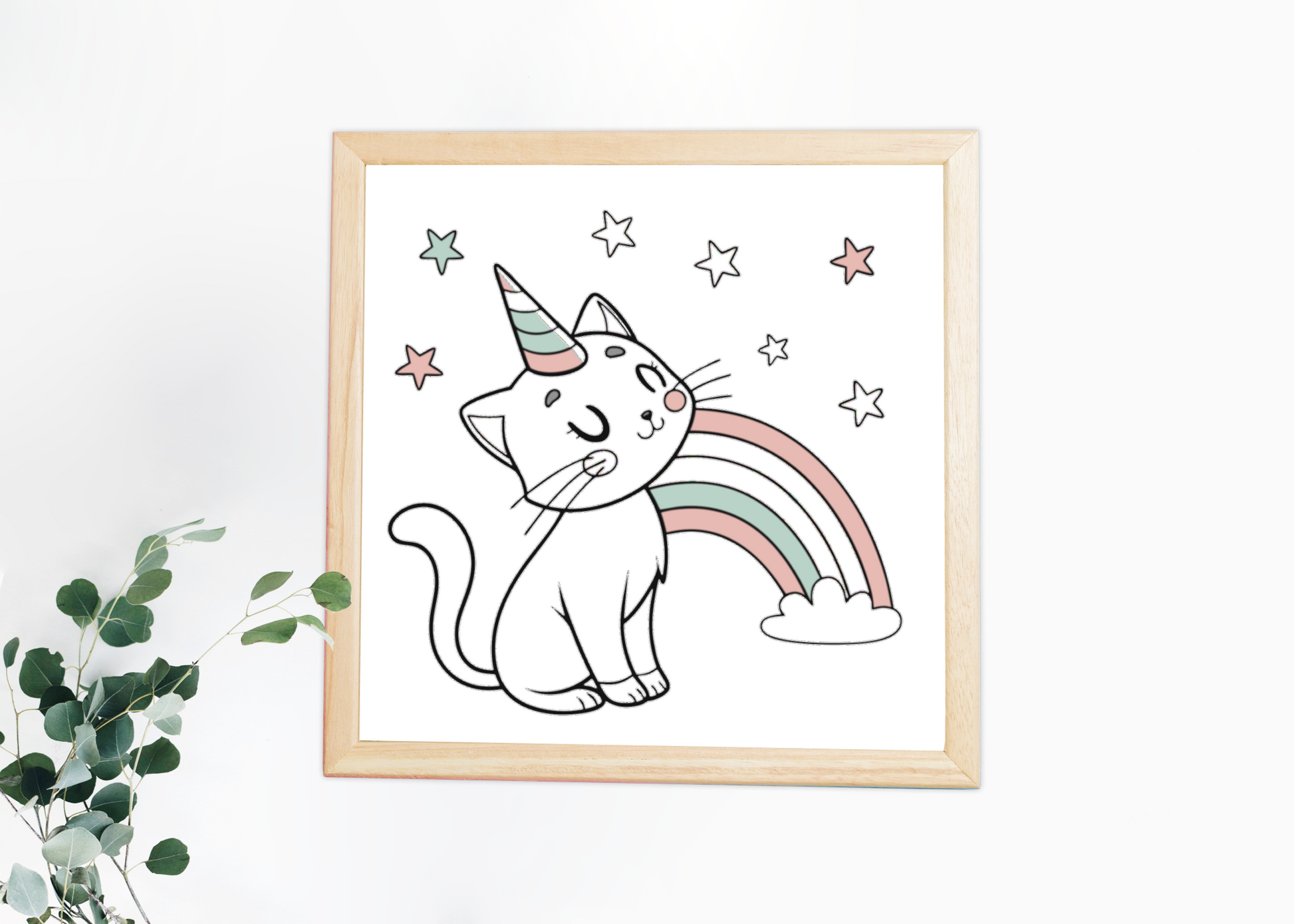 Cadre décoratif avec chat-licorne rêveur sur fond pastel céleste enchanteur