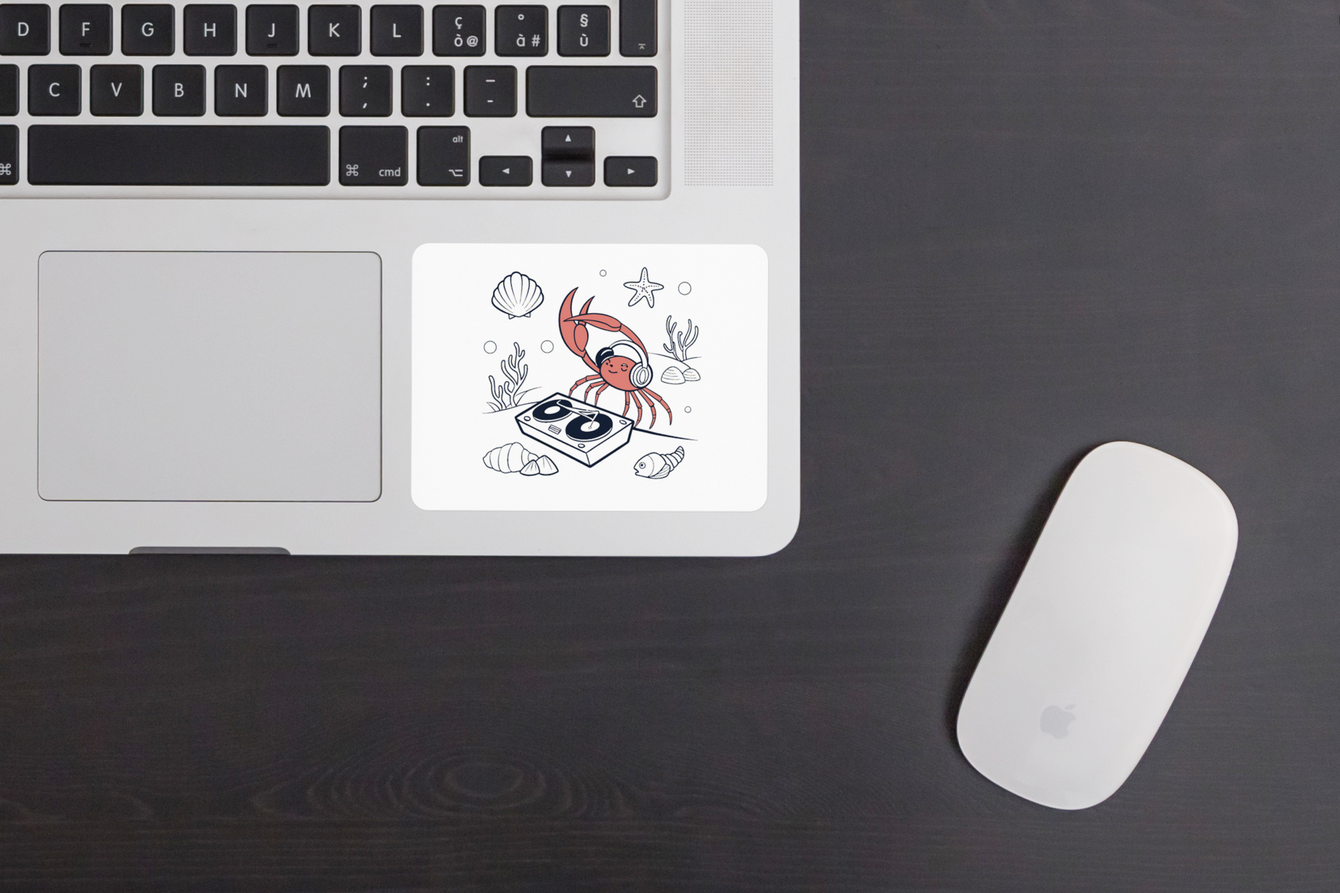 Sticker décoratif avec un crabe DJ dans l'océan, thème marin animé vibrant