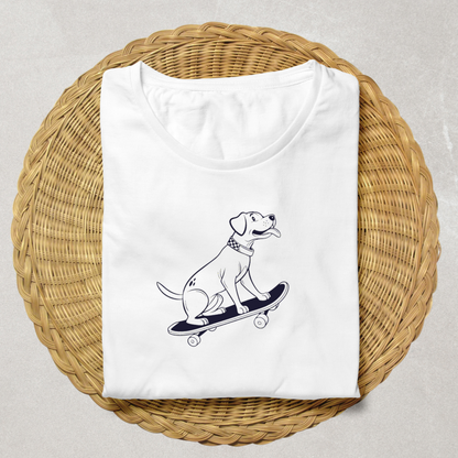 T-shirt animé d'un chien en skateboard style doodle urbain vibrant
