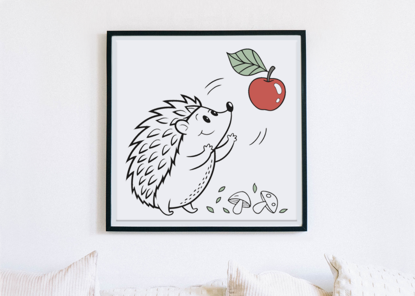 Cadre avec hérisson souriant attrapant une pomme, style doodle nature