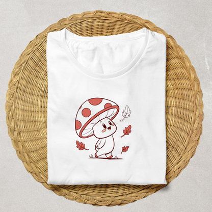 T-shirt avec champignon joyeux, style pastel, ambiance forêt magique