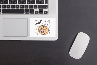 Sticker fun avec citrouille heureuse et étoiles pour Halloween joyeux